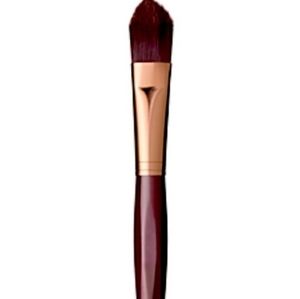 Charlotte Tilbury Foundation Brush